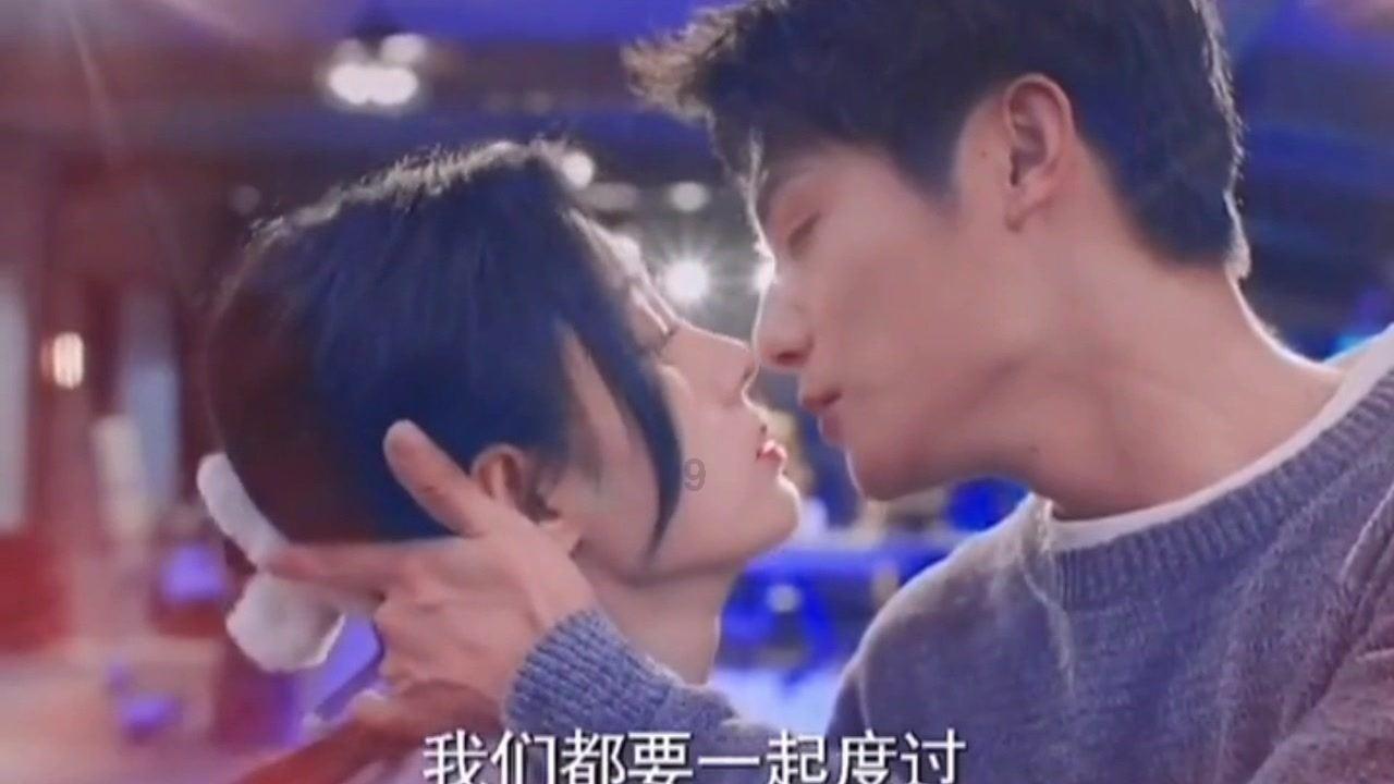 挺拔脊梁 健康成长——贵州中医大一附院全力推进脊柱侧弯科普公益筛查进校园
