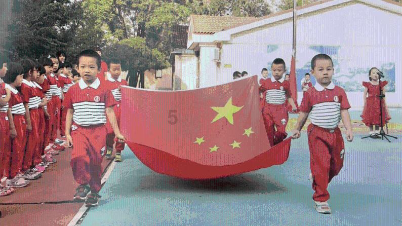 探秘Lisa因伤取消演唱会钢管舞表演,对现场粉丝来说是遗憾吗?吉鹿力问答社区