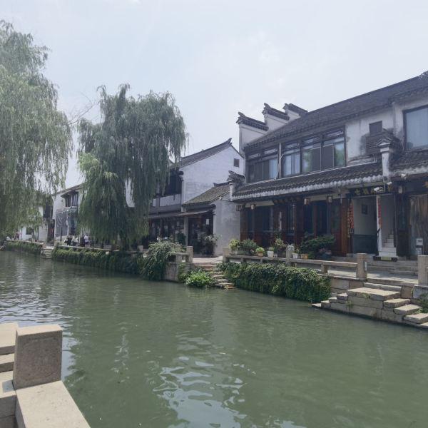 毁灭战士4